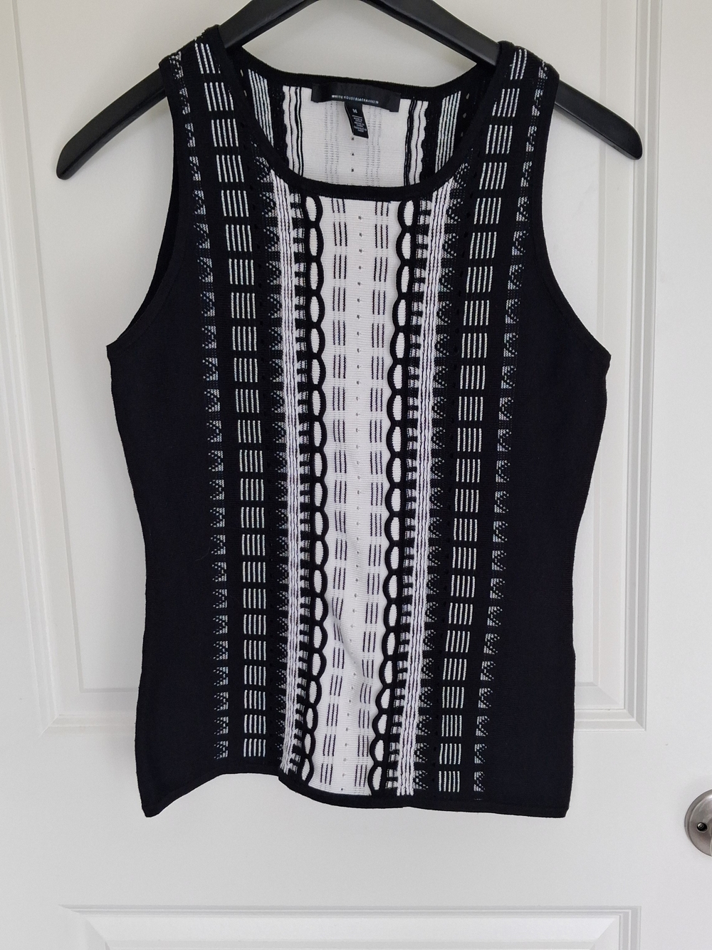 White House Black Market Black & White Patterned Knit Tank Sz Medium